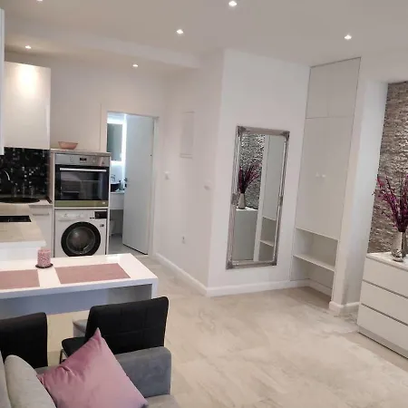 Studio Vid Apartman *